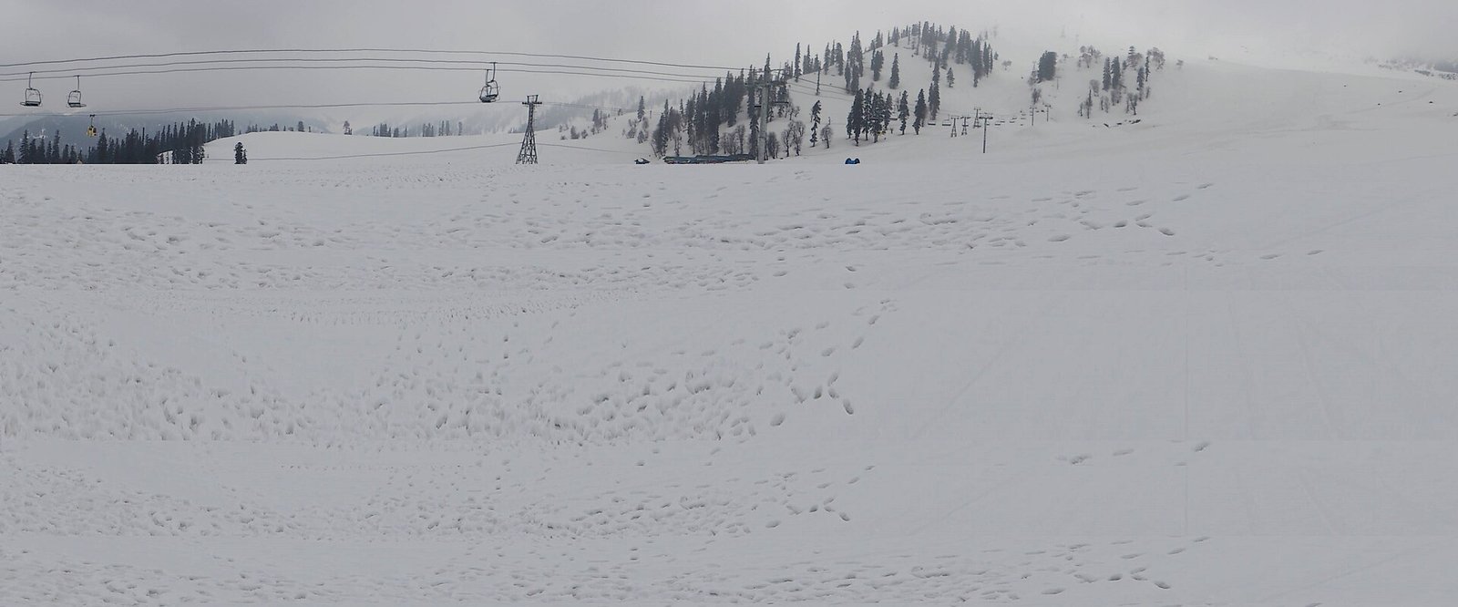Gulmarg Kashmir destination photo